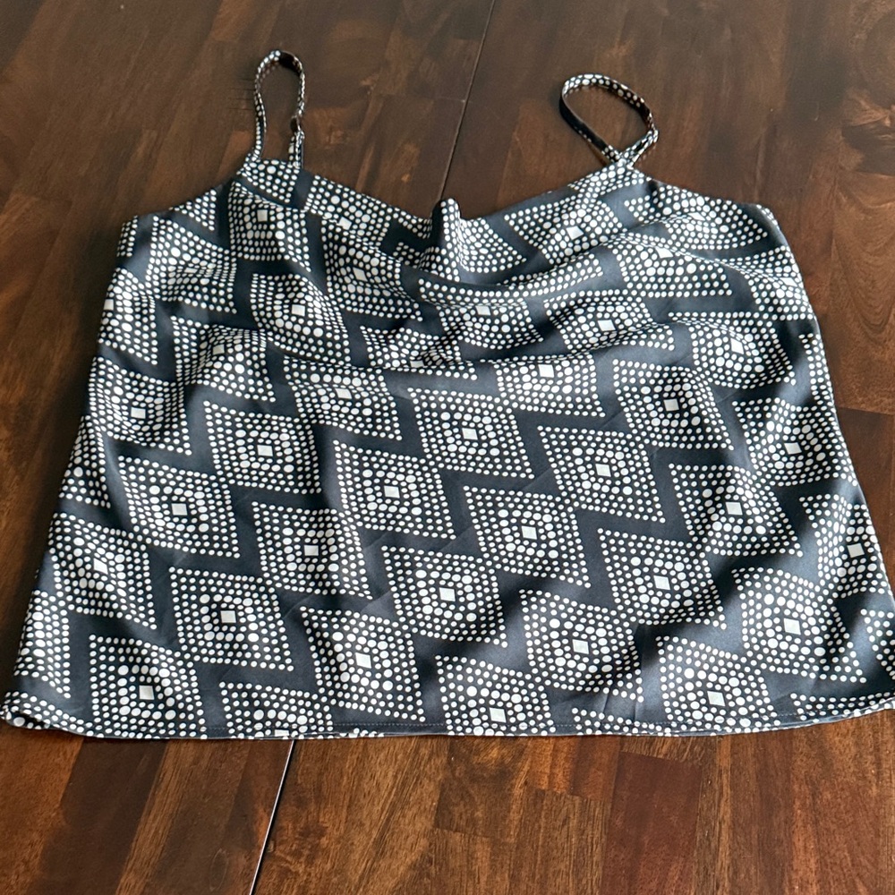 Banana Republic Black and White Women's Top